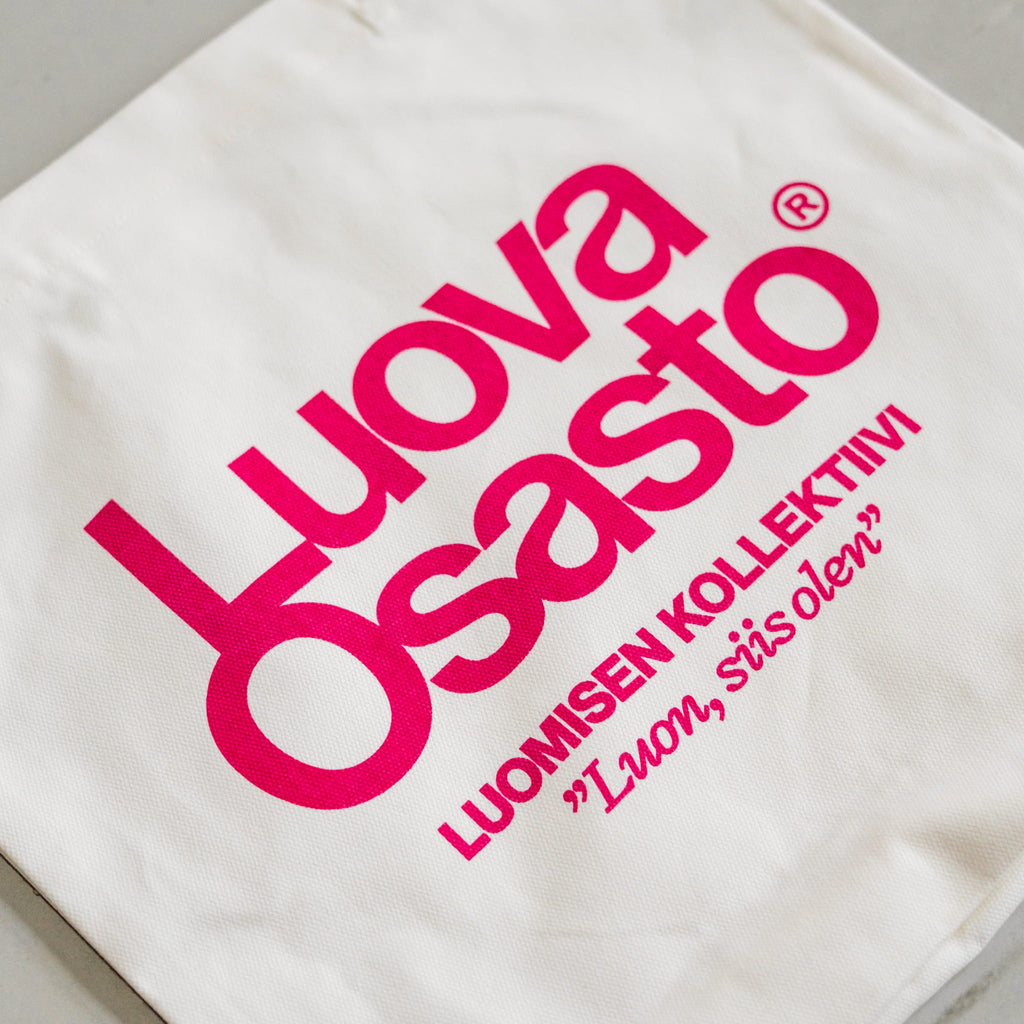 "Luova Osasto" kangaskassi – Punainen