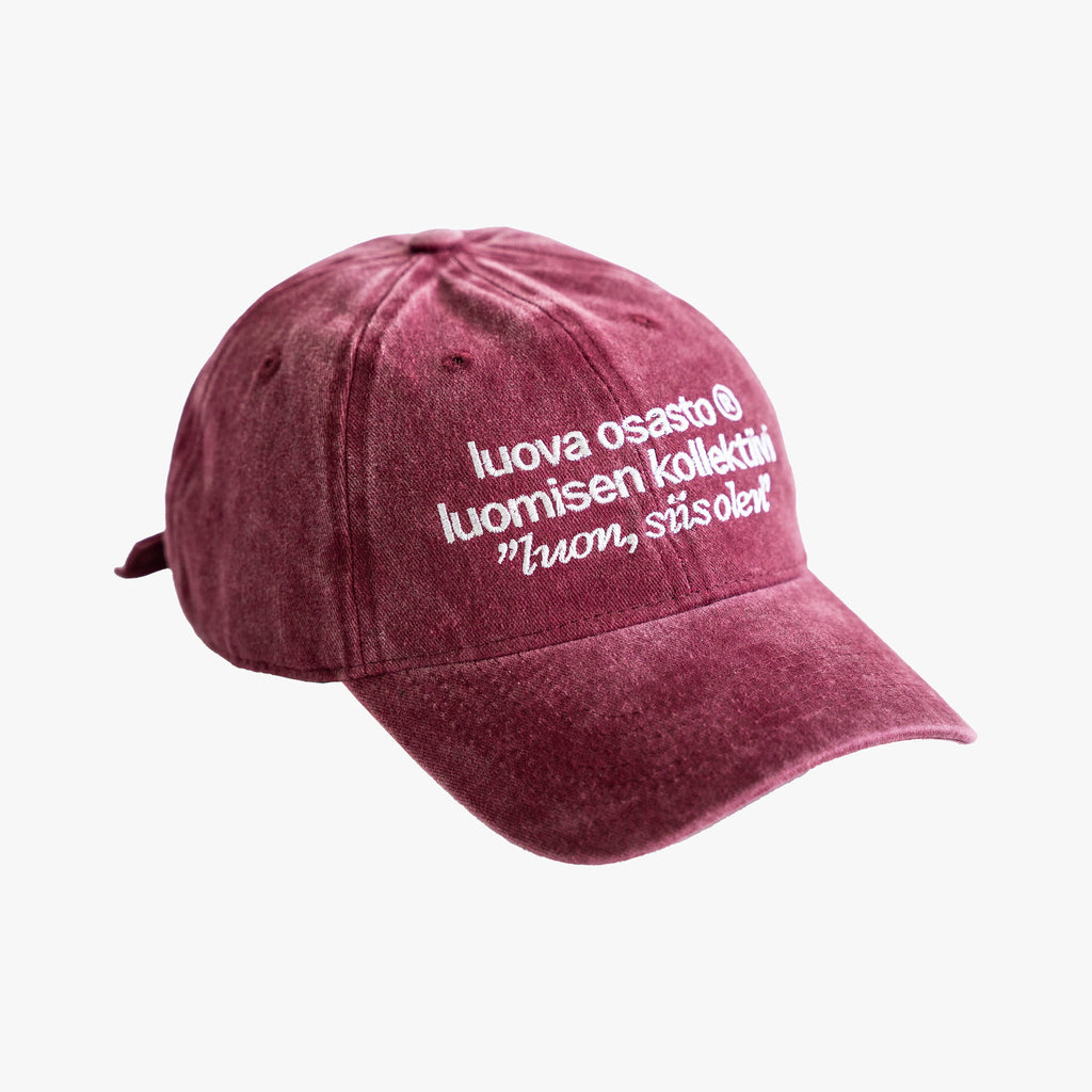 "Luova Osasto" lippis – Tekstimassa – Punainen