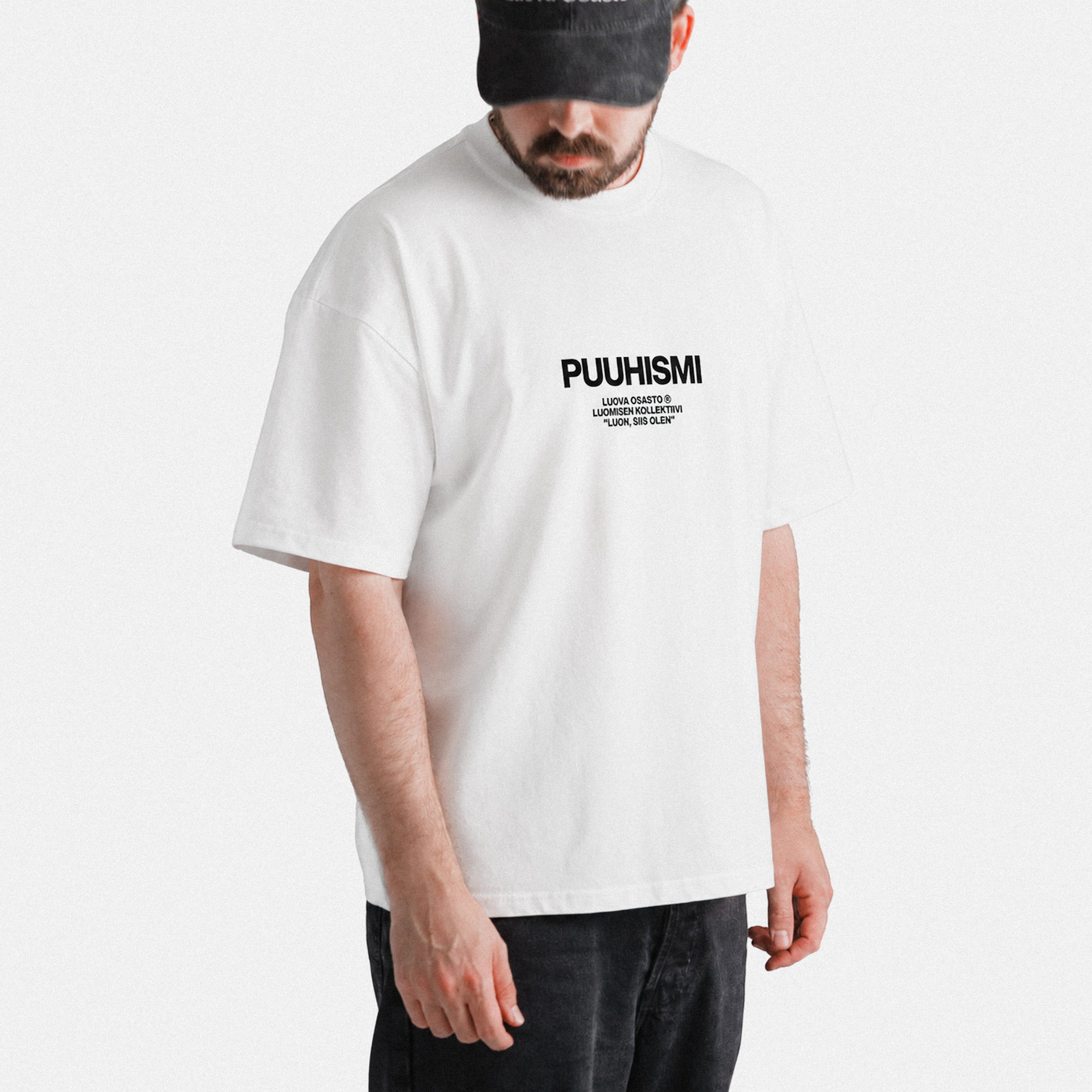 "Puuhismi" t-paita – Musta