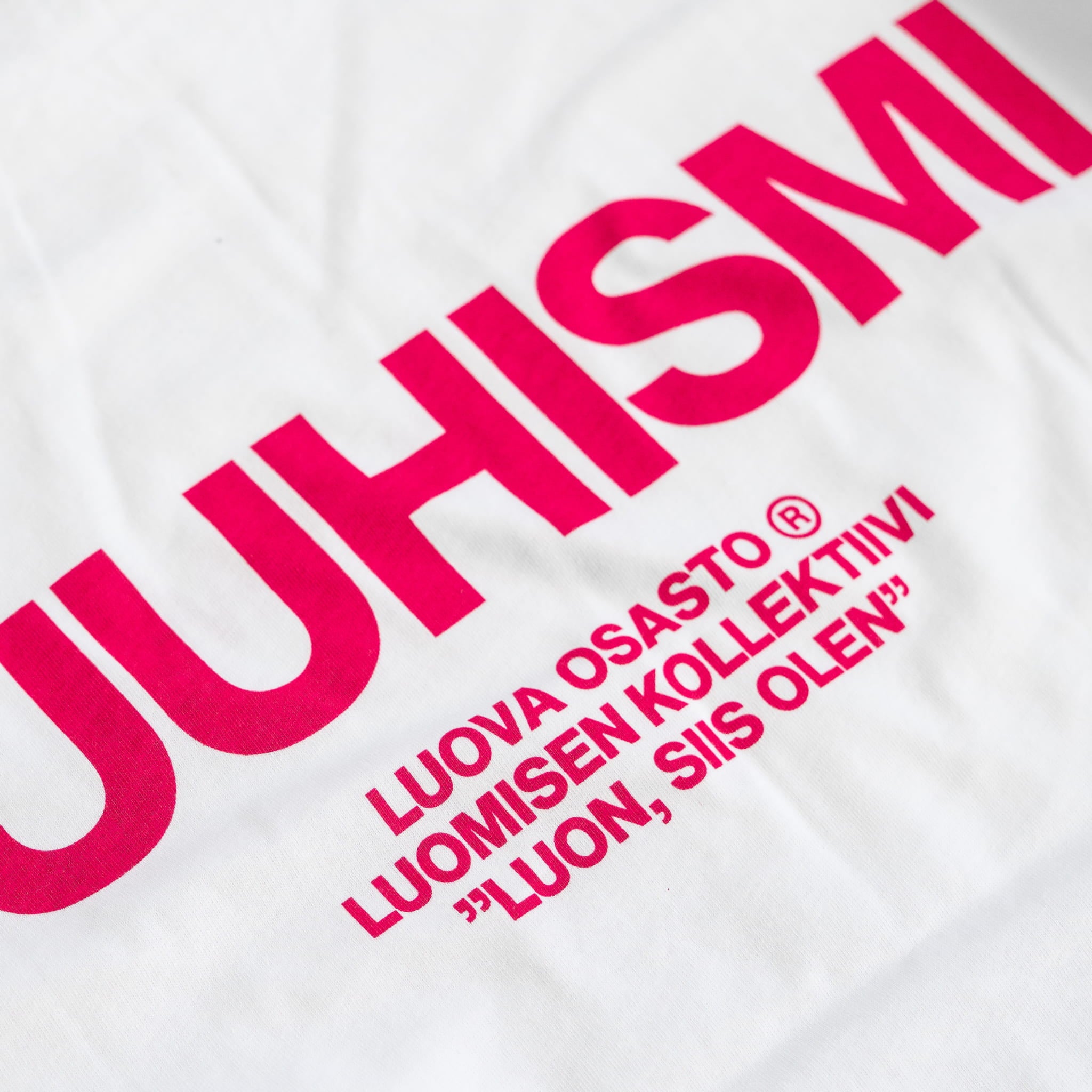 "Puuhismi" t-paita – Punainen